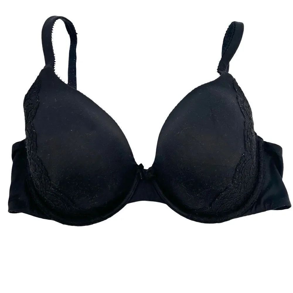 Victoria’s Secret black lined perfect coverage underwire bra size 34D